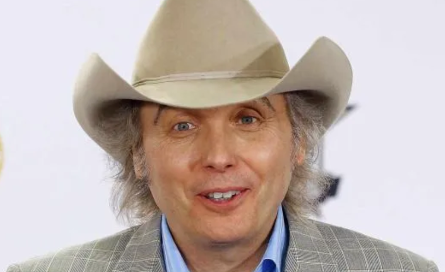 dwight yoakam net worth