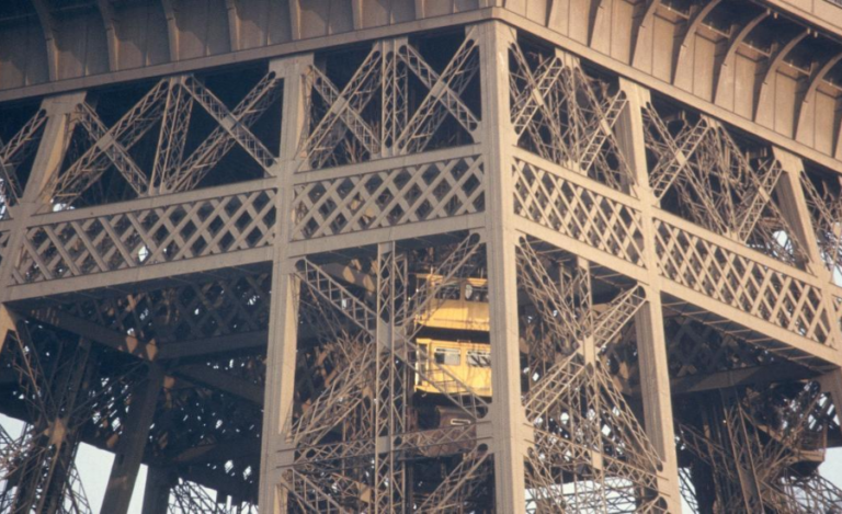 Eiffel Tower Elevators: A Unique Experience